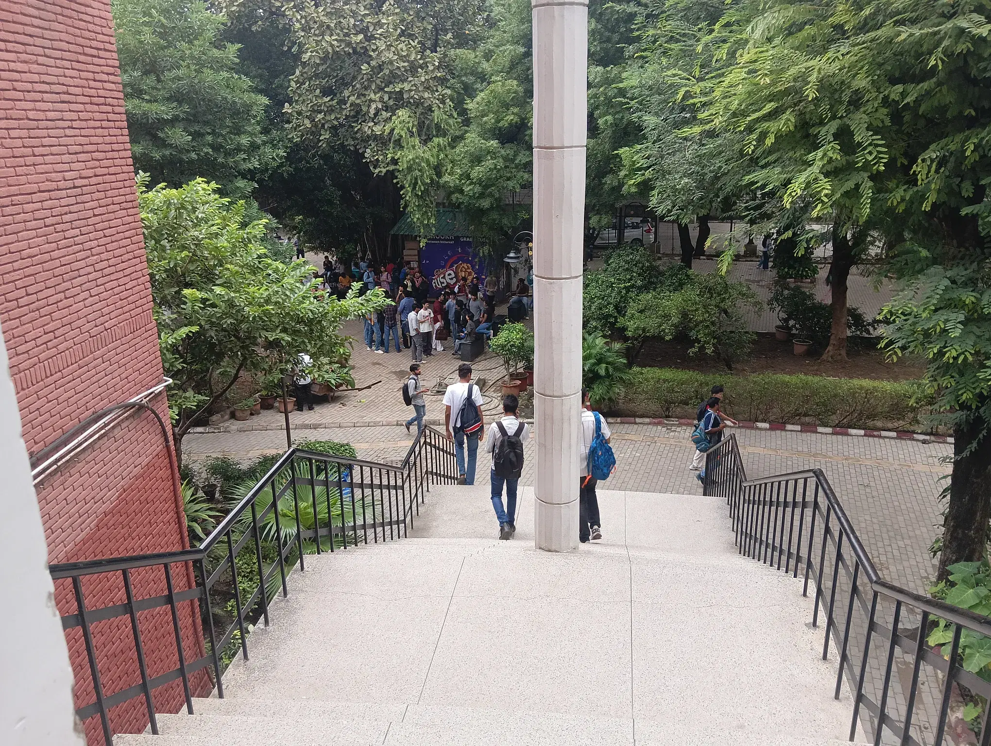 Shaheed Bhagat Singh College Campus photo 9